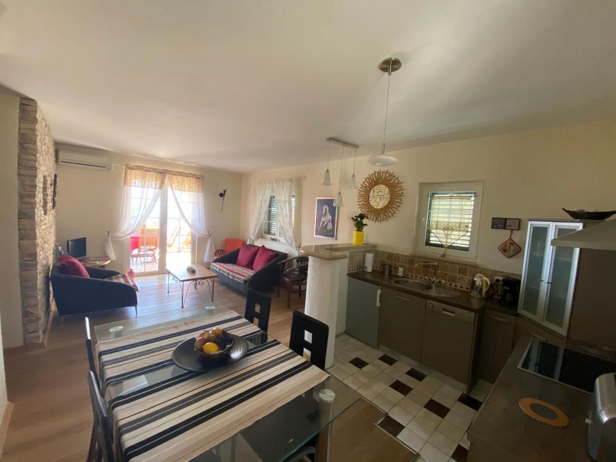 Apartments Serenity Супетар Екстер'єр фото