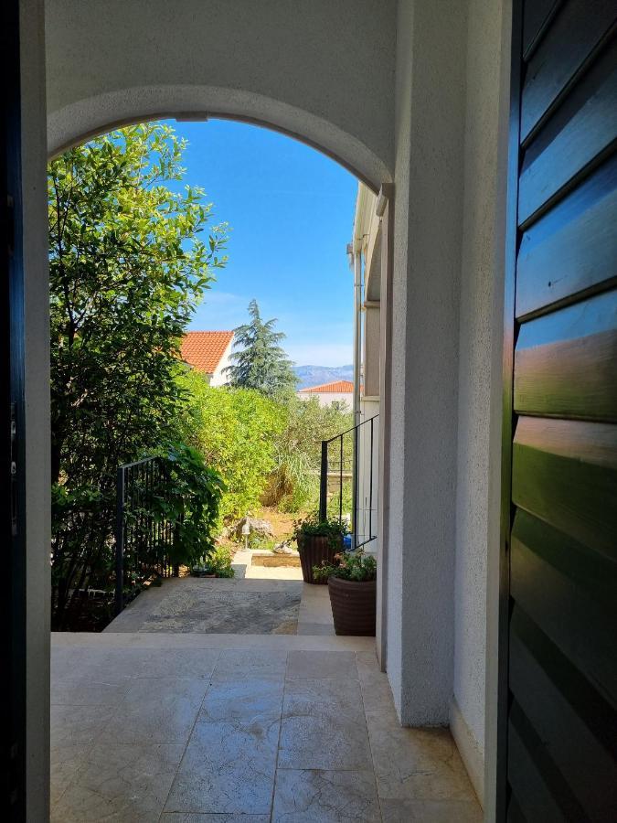Apartments Serenity Супетар Екстер'єр фото